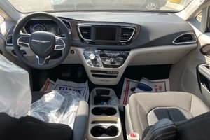 2023 Chrysler Grand Caravan-Braun Companion Van