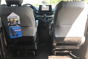 2024 Toyota Sienna – Braun Power Bifold - Available to Order